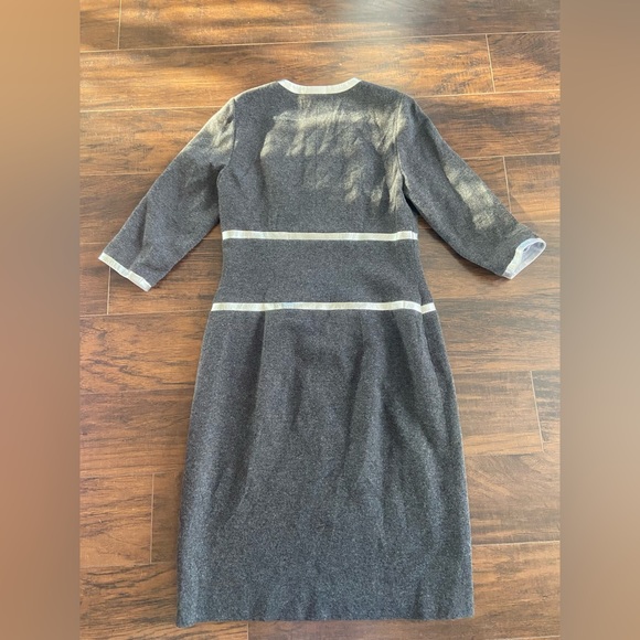 Peggy Jennings Knot dress with metallic lines - Picture 5 of 8